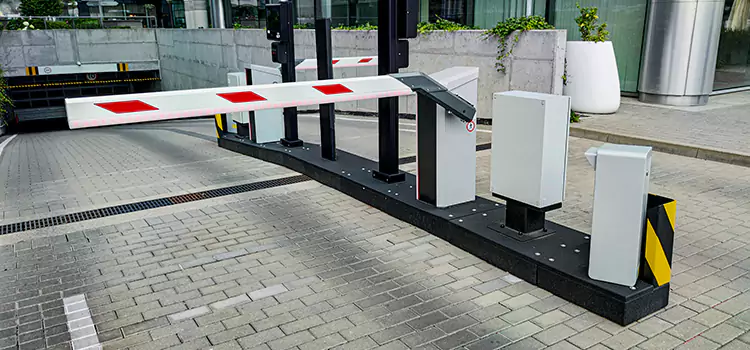 Custom Gate Design & Integration Hamilton